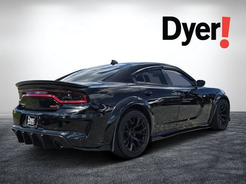 Used 2023 Dodge Charger SRT Hellcat w/ Harman/Kardon Audio Group RWD image 5