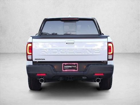 New 2026 Honda Ridgeline Black Edition image 8