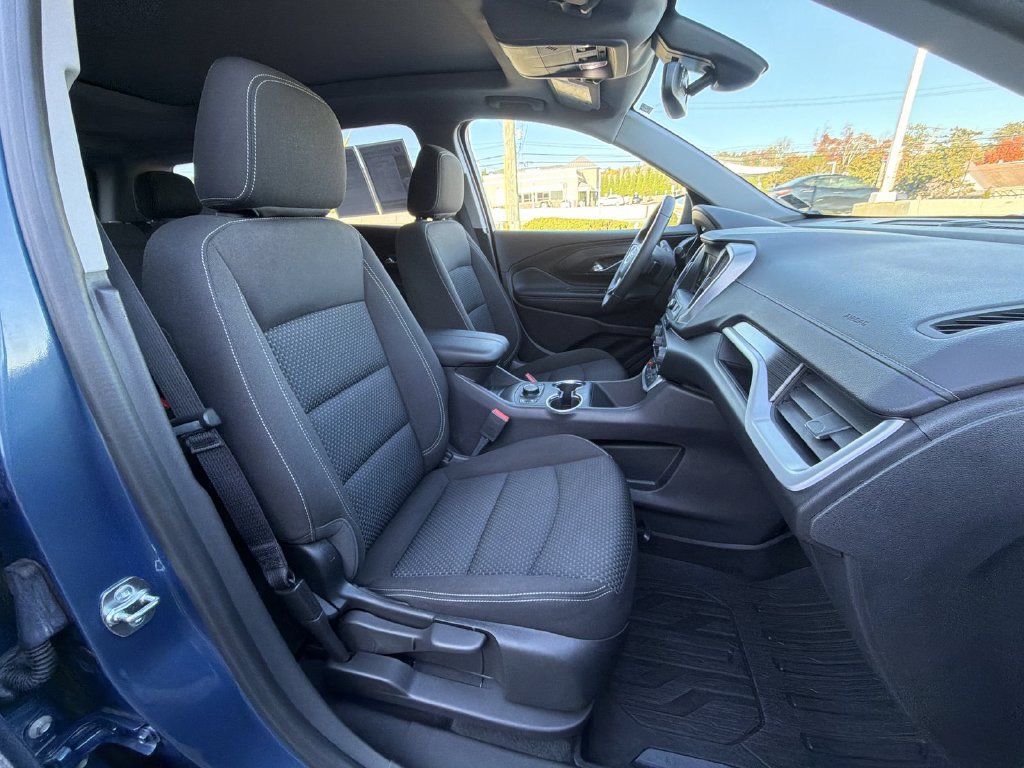 Used 2024 GMC Terrain SLE w/ Driver Convenience Package AWD/4WD image 22
