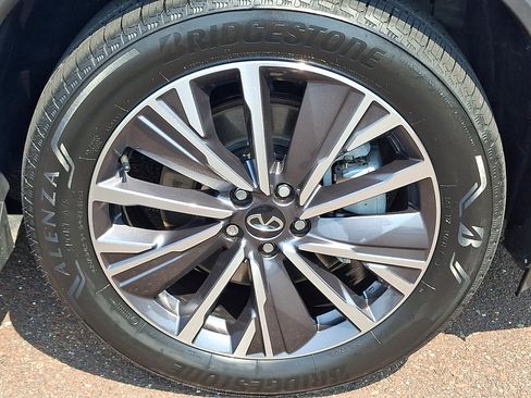 Certified 2026 INFINITI QX60 Luxe w/ Cargo Package AWD/4WD image 8