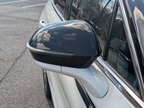 Used 2025 Lincoln Corsair Grand Touring w/ Equipment Group 301A AWD/4WD image 14