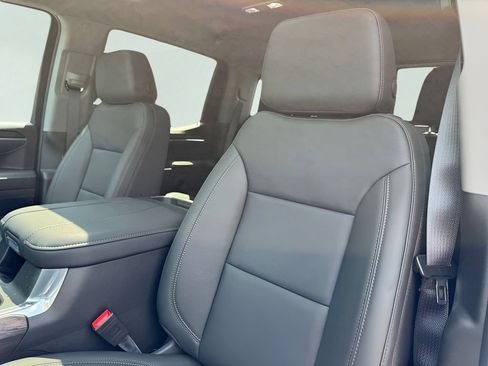 New 2026 GMC Sierra 1500 SLT AWD/4WD image 10