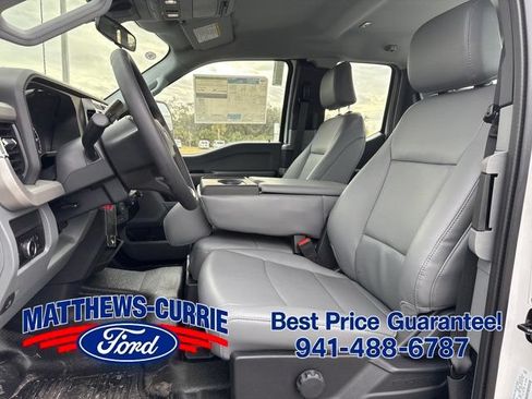 New 2026 Ford F250 XL w/ XL Chrome Package RWD image 8