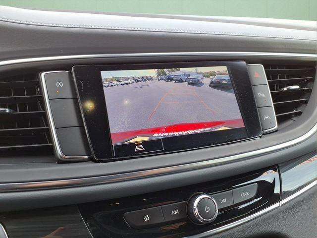 Used 2024 Buick Enclave Essence w/ Sport Touring Edition FWD image 25