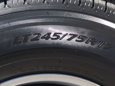 Used 2021 Ford F250 XL w/ Power Equipment Group RWD image 49