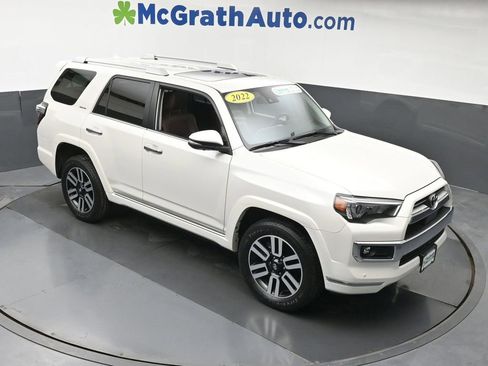 Used 2022 Toyota 4Runner Limited AWD/4WD image 3
