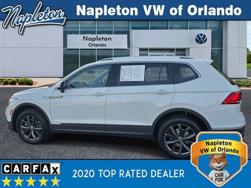 Used 2022 Volkswagen Tiguan SE image 11
