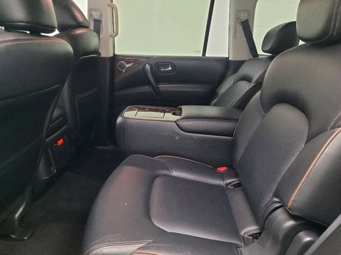 Used 2020 Nissan Armada SL w/ Premium Package image 18