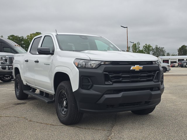 Used 2026 Chevrolet Colorado W/T w/ WT Convenience Package II AWD/4WD image 7