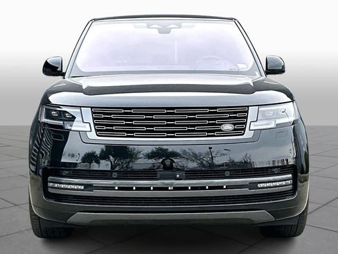 Used 2023 Land Rover Range Rover SE image 4