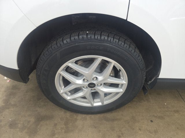 Certified 2024 Ford Edge SEL w/ Convenience Package AWD/4WD image 9