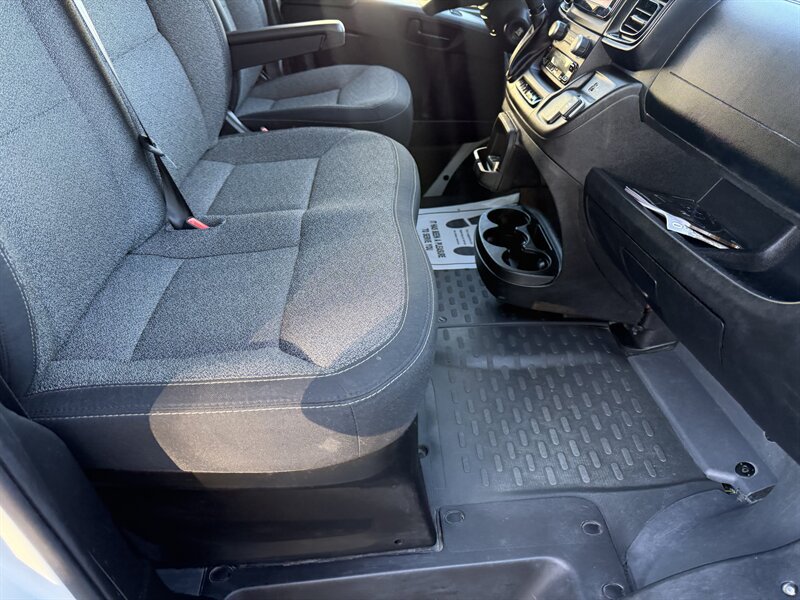 Used 2024 RAM ProMaster 3500 FWD image 16