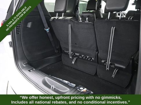 New 2026 Chrysler Voyager LX image 19