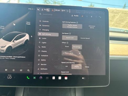 Used 2024 Tesla Model Y Long Range AWD/4WD image 28