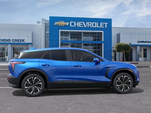 New 2026 Chevrolet Blazer EV LT FWD image 30