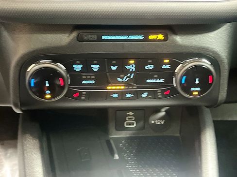Used 2024 Ford Bronco Sport Outer Banks w/ Tech Package AWD/4WD image 16