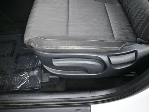 Used 2020 Kia Sportage LX image 15