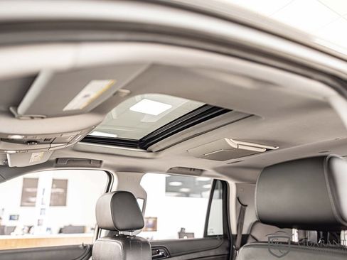 Used 2020 Chevrolet Tahoe Premier RWD image 21