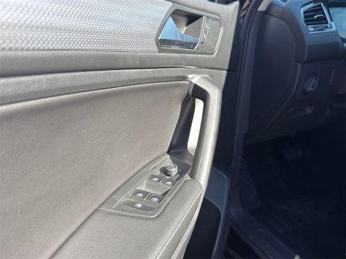 New 2024 Volkswagen Tiguan S image 25