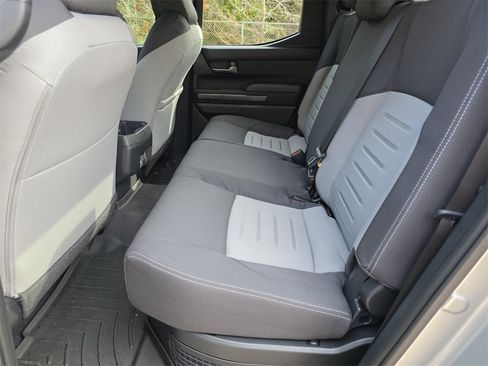 Used 2025 Toyota Tacoma TRD Off-Road image 21