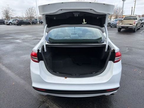 Used 2018 Ford Fusion S image 11