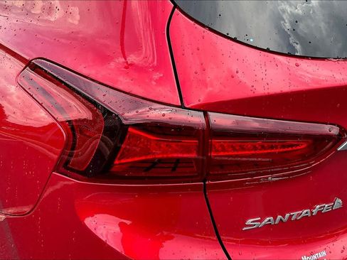 Used 2020 Hyundai Santa Fe SEL FWD image 57
