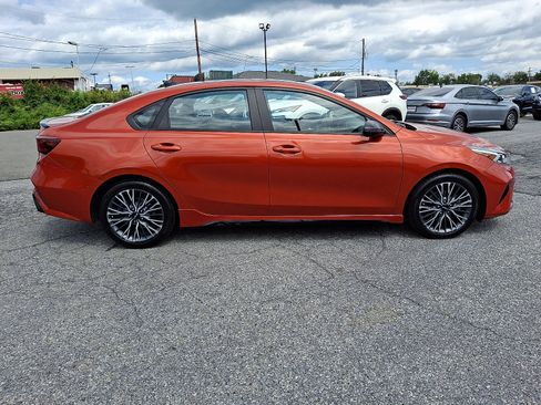 Used 2024 Kia Forte GT-Line w/ GT-Line Premium Package FWD image 7