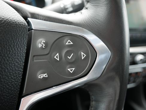 Used 2018 Chevrolet Traverse Premier AWD/4WD image 29