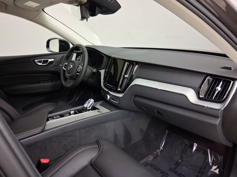 Used 2025 Volvo XC60 T8 Ultra w/ Protection Package Premier AWD/4WD image 36