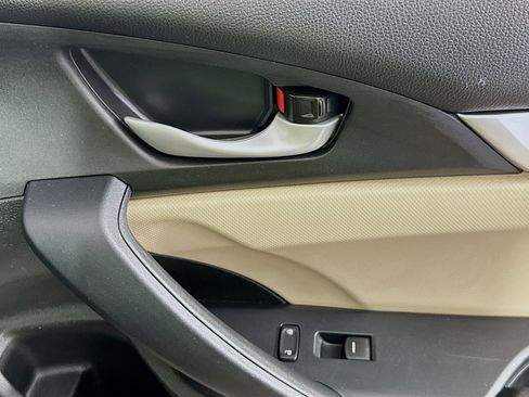 Used 2018 Honda Civic LX image 24