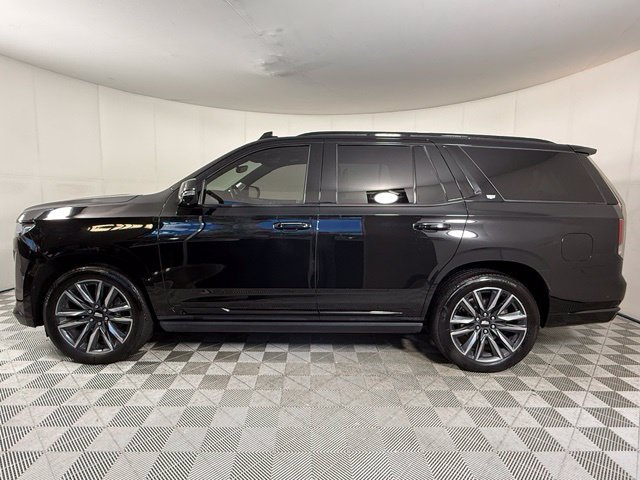 Used 2021 Cadillac Escalade Sport Platinum RWD image 3
