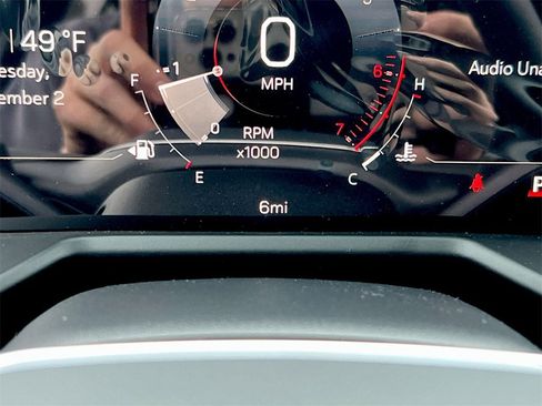 New 2026 GMC Acadia Elevation image 12