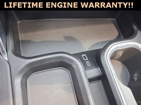 Certified 2025 GMC Sierra 3500 Denali w/ Denali Reserve Package image 9