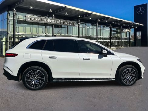 Certified 2023 Mercedes-Benz EQS 580 4MATIC SUV image 2