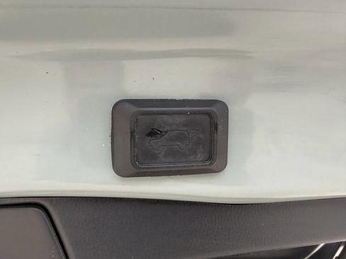 Used 2019 Toyota RAV4 Adventure AWD/4WD image 35