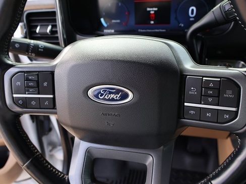 Certified 2023 Ford F250 Lariat w/ FX4 Off-Road Package image 33