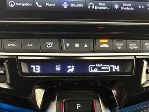 Used 2025 Honda Odyssey Elite image 37