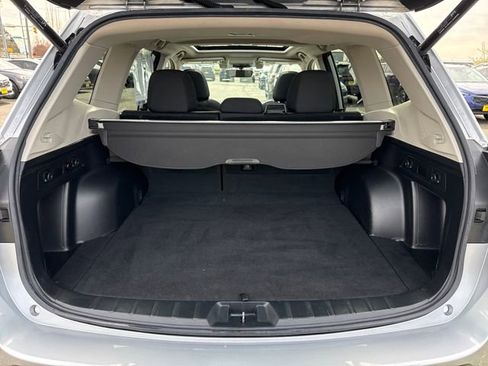 Used 2019 Subaru Forester Premium image 14
