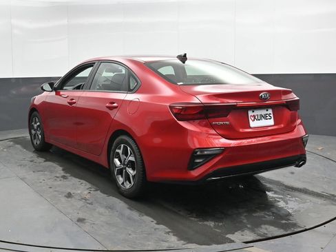 Used 2019 Kia Forte LXS image 11