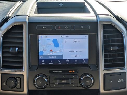 Certified 2021 Ford F250 Lariat w/ Lariat Value Package image 19