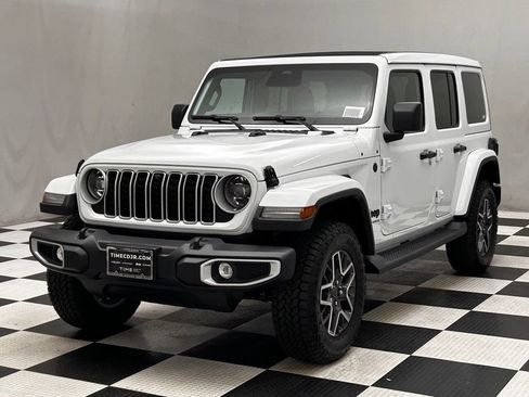New 2026 Jeep Wrangler Unlimited Sahara AWD/4WD image 4