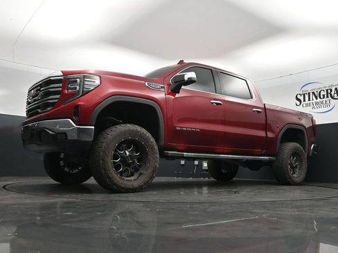 Used 2024 GMC Sierra 1500 SLT w/ SLT Premium Plus Package AWD/4WD image 19