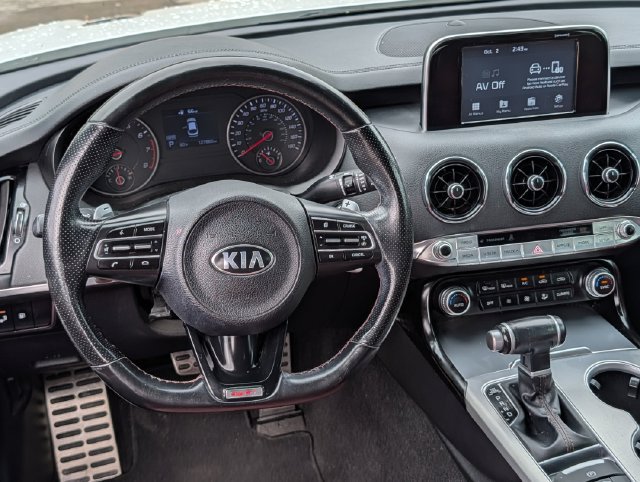 Used 2019 Kia Stinger GT RWD image 10