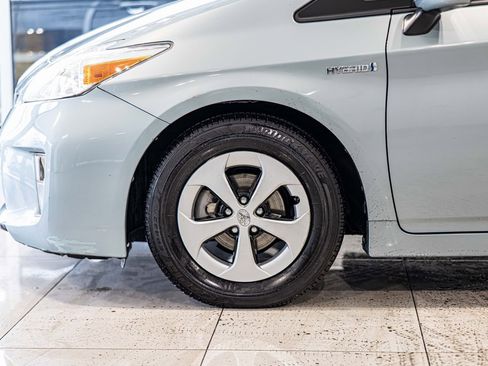 Used 2015 Toyota Prius Three image 8