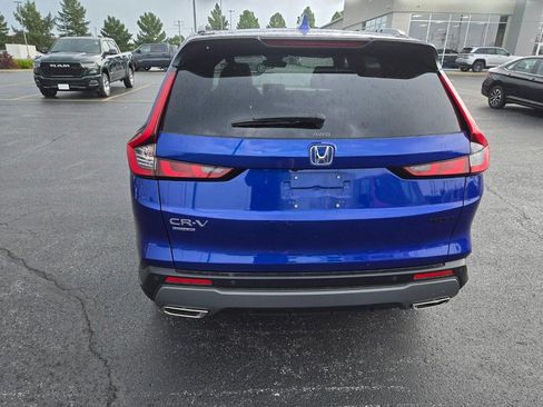 Used 2025 Honda CR-V Sport-L image 4