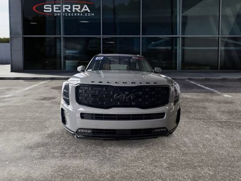 Certified 2022 Kia Telluride SX w/ Nightfall Edition Package AWD/4WD image 6