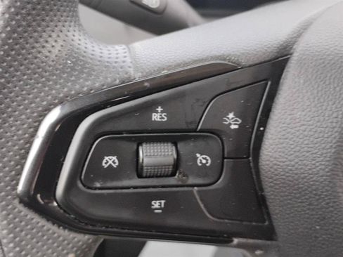 Used 2024 Chevrolet TrailBlazer LT AWD/4WD image 28