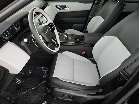 New 2026 Land Rover Range Rover Velar Dynamic SE image 10