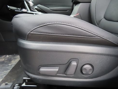 Certified 2025 Kia Seltos SX image 9