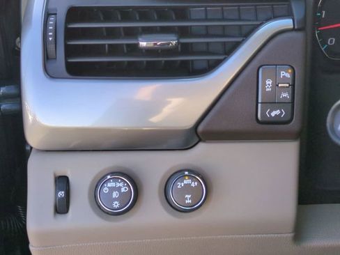 Used 2020 Chevrolet Tahoe Premier image 21